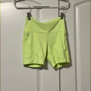 lululemon biker shorts 6’ worn once